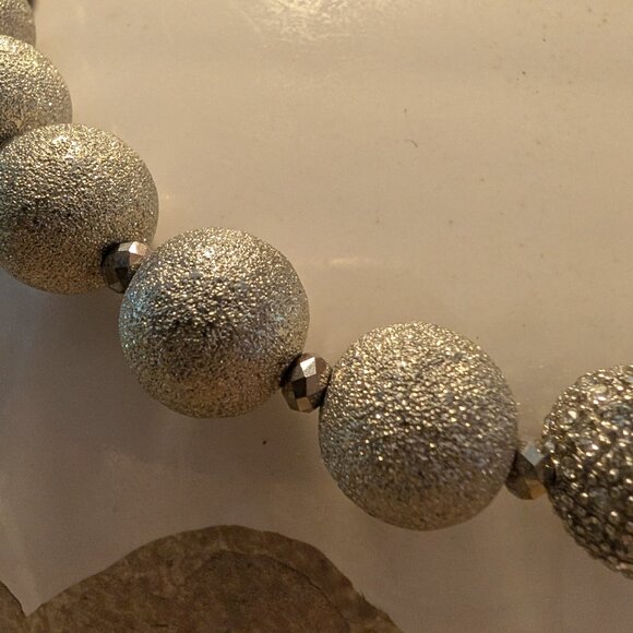 ,RJ Graziano Signed Silver-Tone Rough Finish Beads Necklace w/1 Rhinestone Bead - Picture 1 of 5